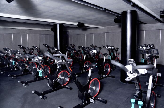 With a mission in fitness and health, Chakra helps to provide Indians with a unique spinning experience