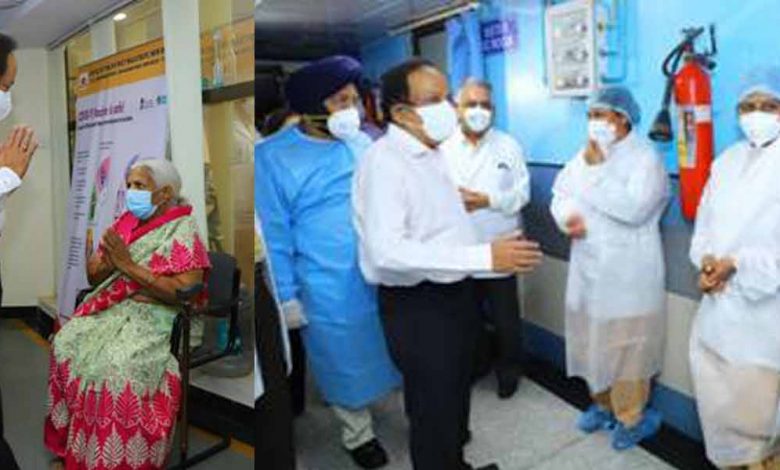Union Health Minister Dr. Harsh Vardhan reviews COVID19 management Preparedness at RML Hospital, New Delhi