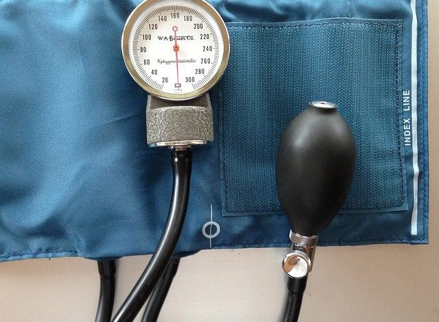 Traditional blood pressure measuring device is still the first choice of doctors